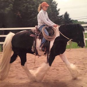 Meet your Posher, Emily